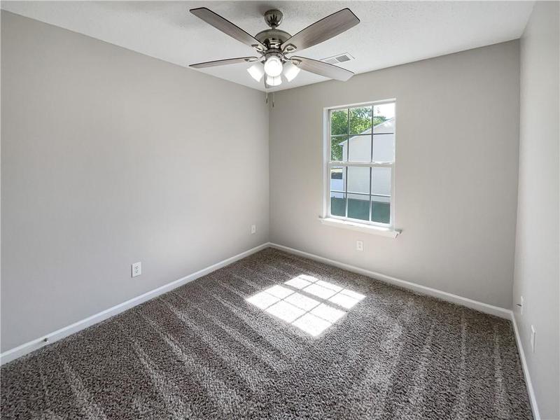 Image for property 6941 Gallant Circle 10, Mableton, GA 30126
