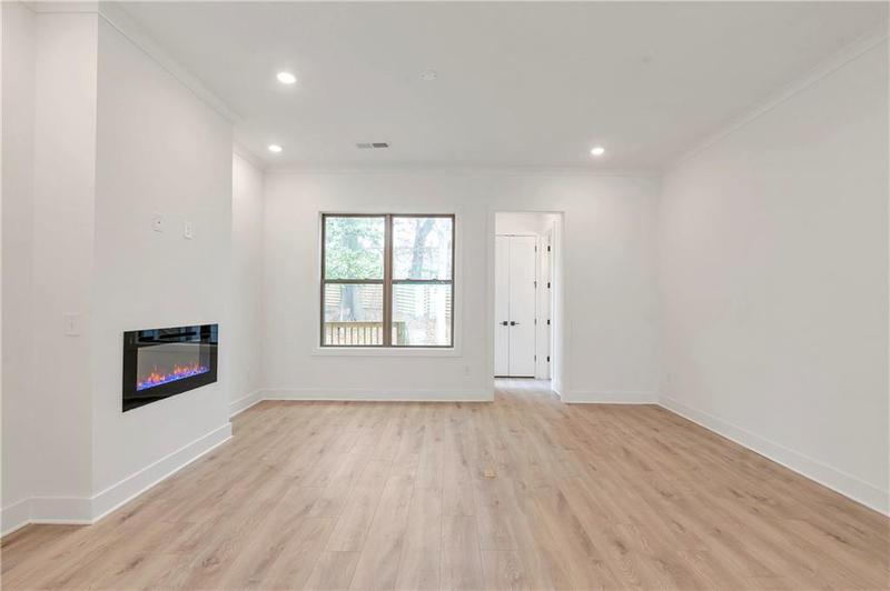Image for property 2174 Avion Way 11, Chamblee, GA 30341