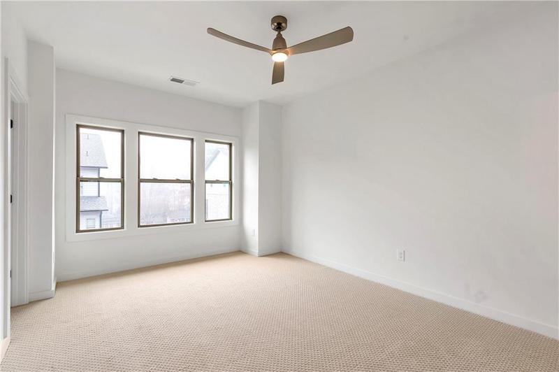 Image for property 2174 Avion Way 11, Chamblee, GA 30341