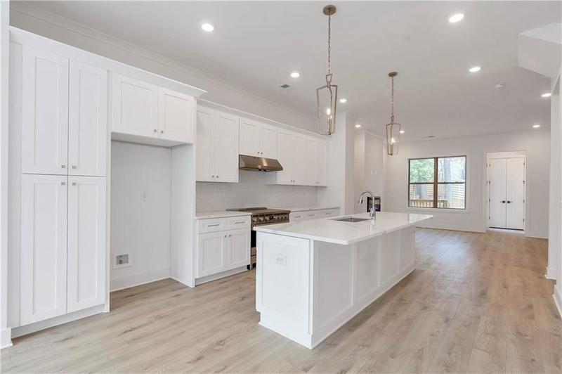 Image for property 2174 Avion Way 11, Chamblee, GA 30341