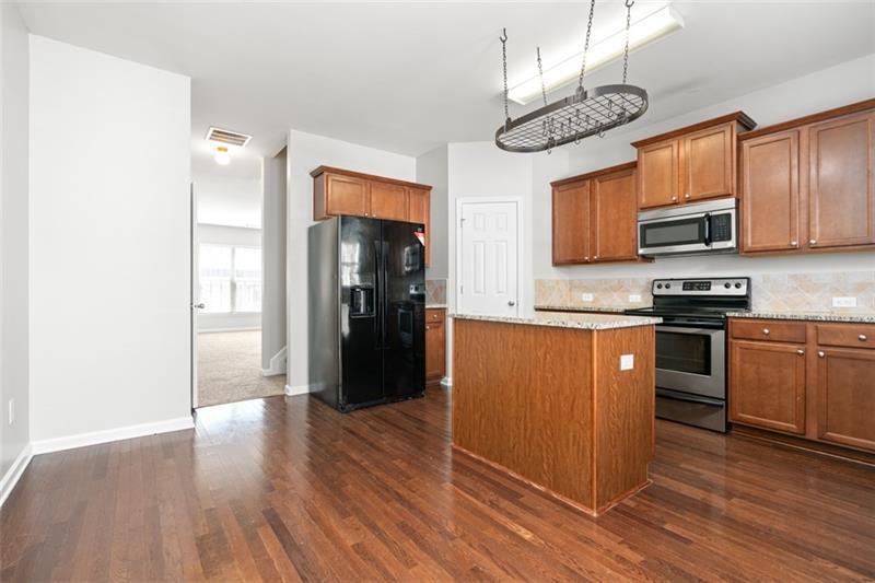 Image for property 3034 Liberty Way, Atlanta, GA 30318