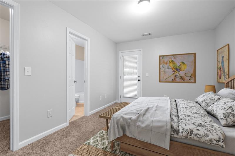 Image for property 3034 Liberty Way, Atlanta, GA 30318
