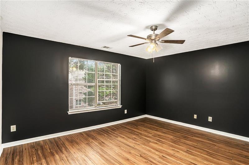 Image for property 24 Chantilly Place, Mcdonough, GA 30253