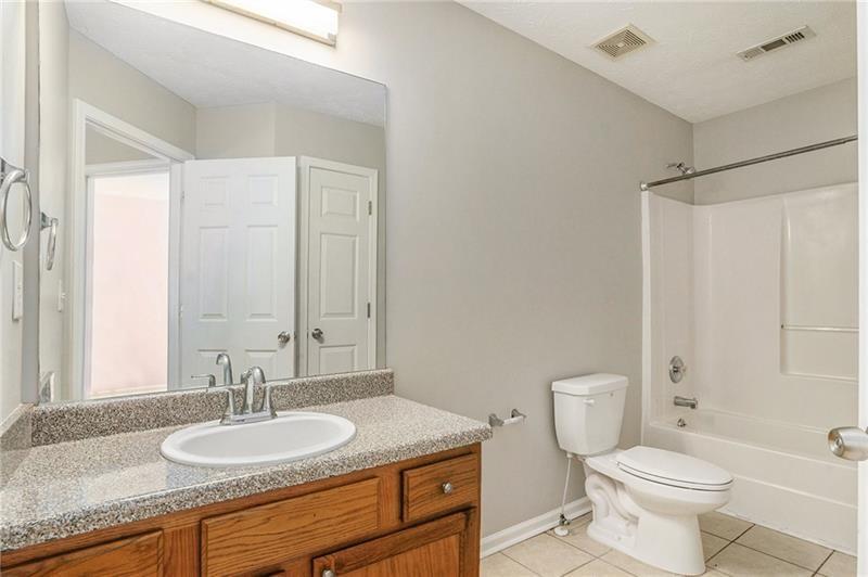Image for property 24 Chantilly Place, Mcdonough, GA 30253