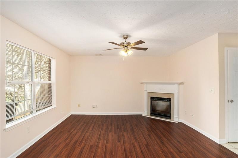 Image for property 24 Chantilly Place, Mcdonough, GA 30253