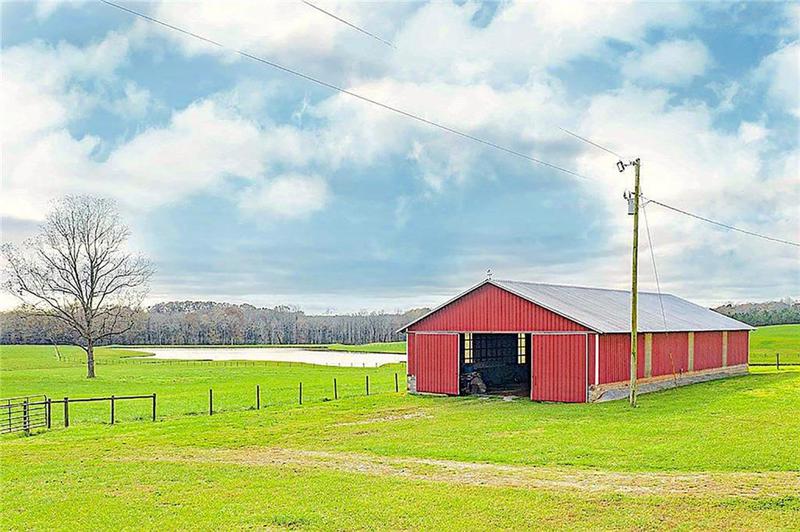 Image for property 843 Bethesda Church Road, Carrollton, GA 30117