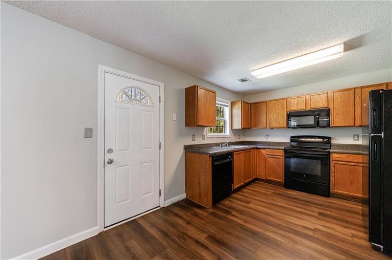 Image for property 2075 Ivy Lane, Union City, GA 30291