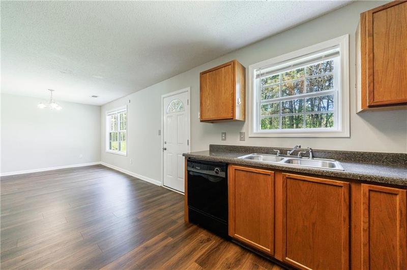 Image for property 2075 Ivy Lane, Union City, GA 30291