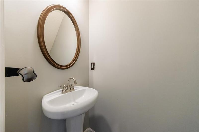 Image for property 2075 Ivy Lane, Union City, GA 30291