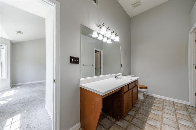 Image for property 2075 Ivy Lane, Union City, GA 30291