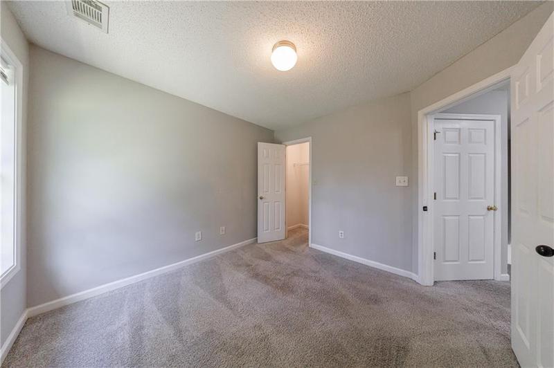 Image for property 2075 Ivy Lane, Union City, GA 30291