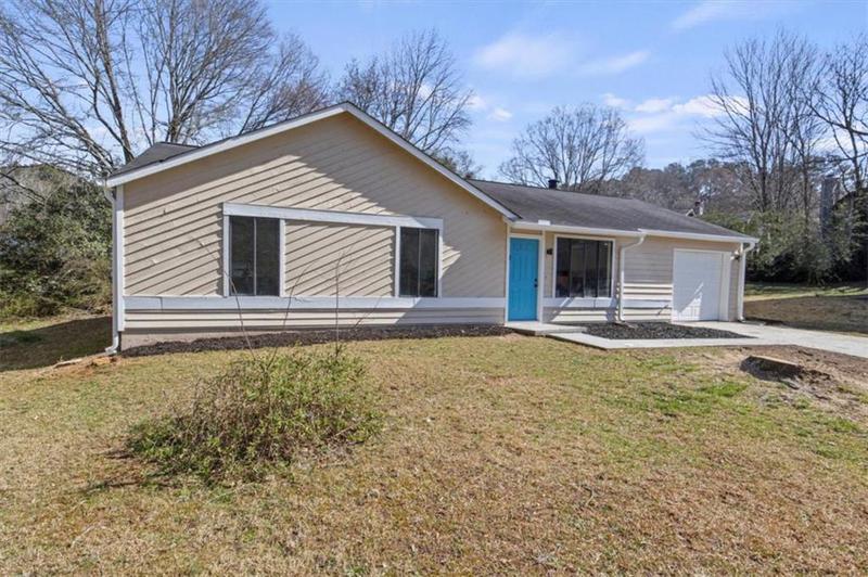 Image for property 4912 BAYSIDE Court, Stone Mountain, GA 30088