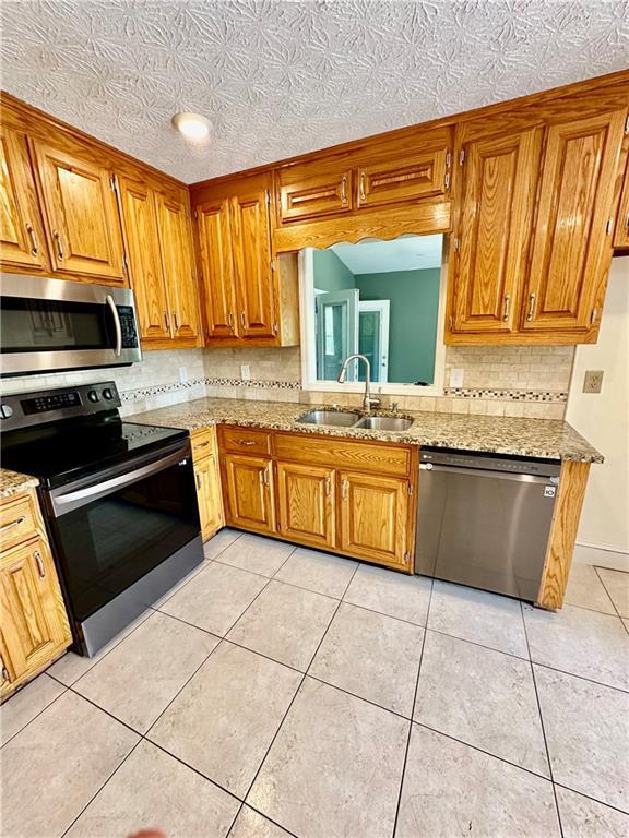 Image for property 2735 Sandy Creek Circle, Loganville, GA 30052