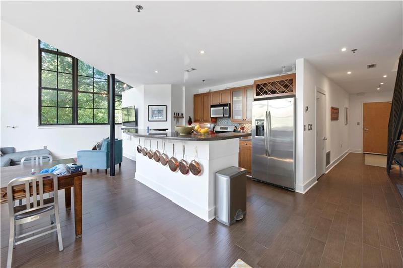 Image for property 790 North Avenue 102, Atlanta, GA 30306