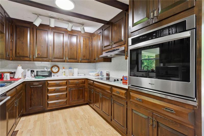 Image for property 2279 Highway 92, Acworth, GA 30102