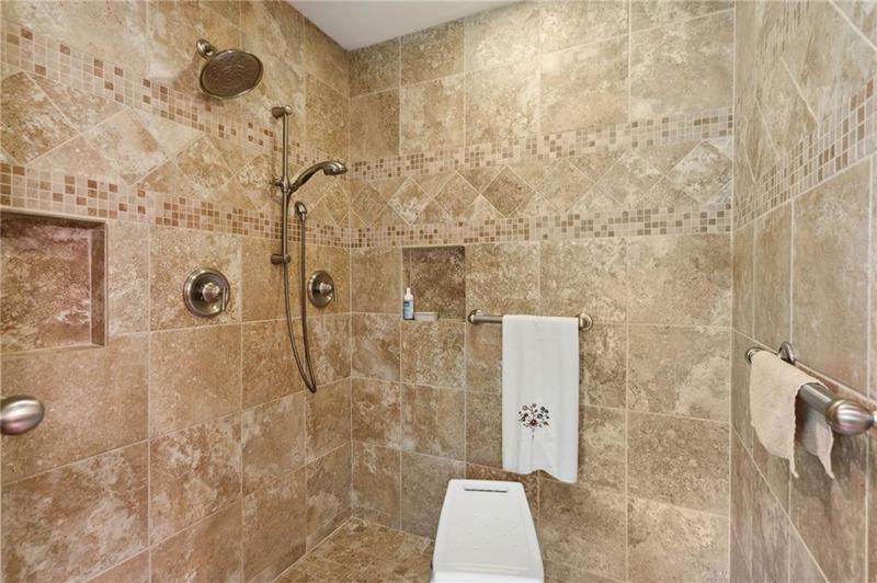 Image for property 2279 Highway 92, Acworth, GA 30102