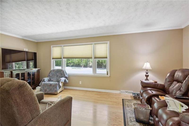 Image for property 2279 Highway 92, Acworth, GA 30102