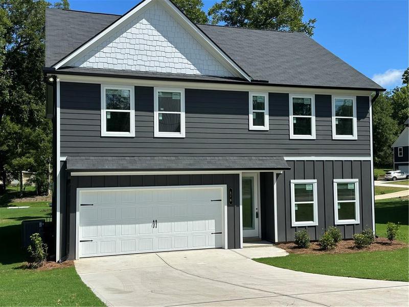 Image for property 176 Bell Avenue, Hoschton, GA 30548