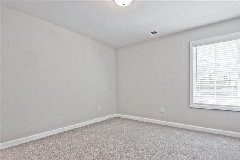 Image for property 913 Agate Lane, Lawrenceville, GA 30043