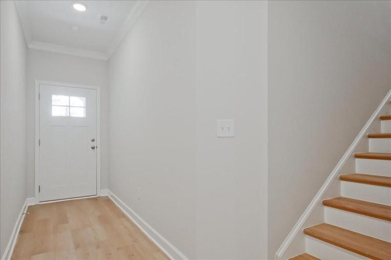 Image for property 913 Agate Lane, Lawrenceville, GA 30043