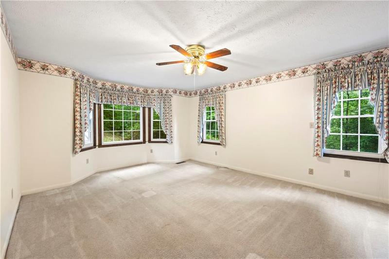 Image for property 100 Falls Mountain Drive, Dahlonega, GA 30533