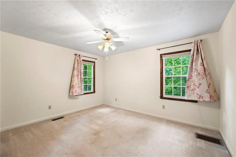 Image for property 100 Falls Mountain Drive, Dahlonega, GA 30533