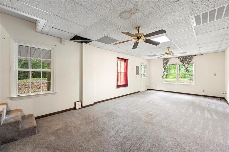 Image for property 100 Falls Mountain Drive, Dahlonega, GA 30533