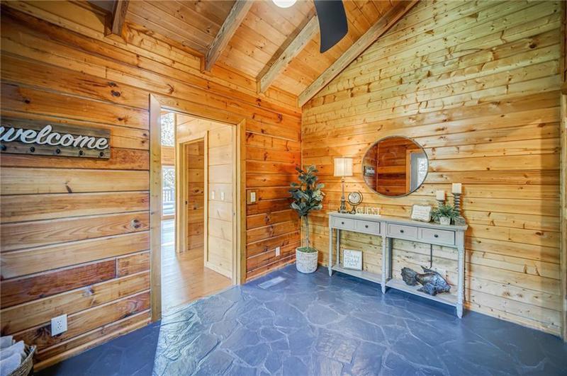 Image for property 142 Bear Lake Drive, Blue Ridge, GA 30513
