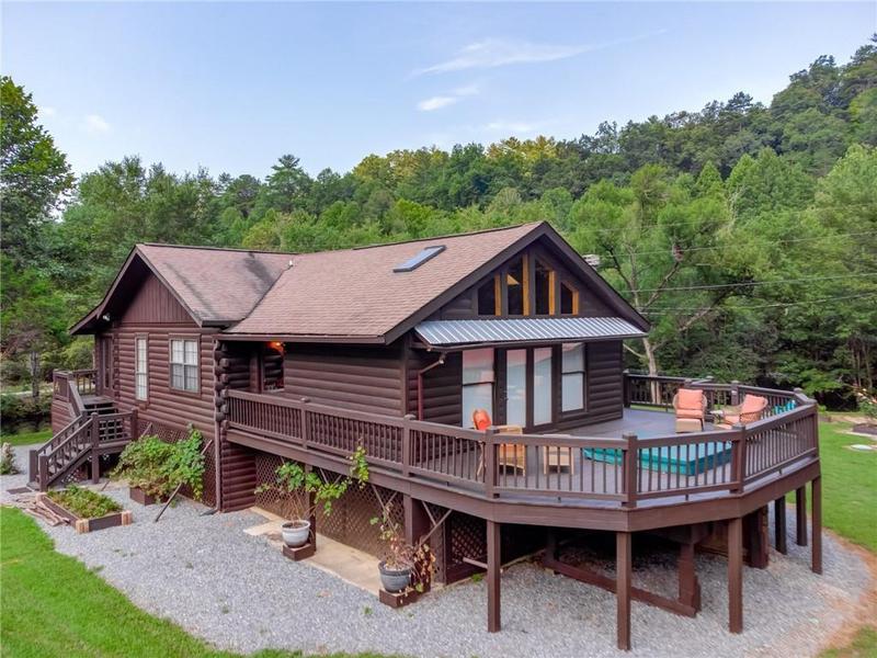Image for property 142 Bear Lake Drive, Blue Ridge, GA 30513