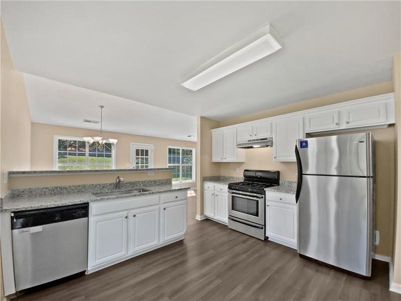 Image for property 424 Eglington Trail, Locust Grove, GA 30248