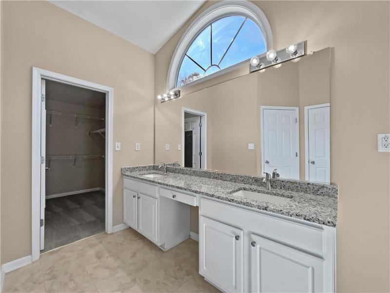 Image for property 424 Eglington Trail, Locust Grove, GA 30248