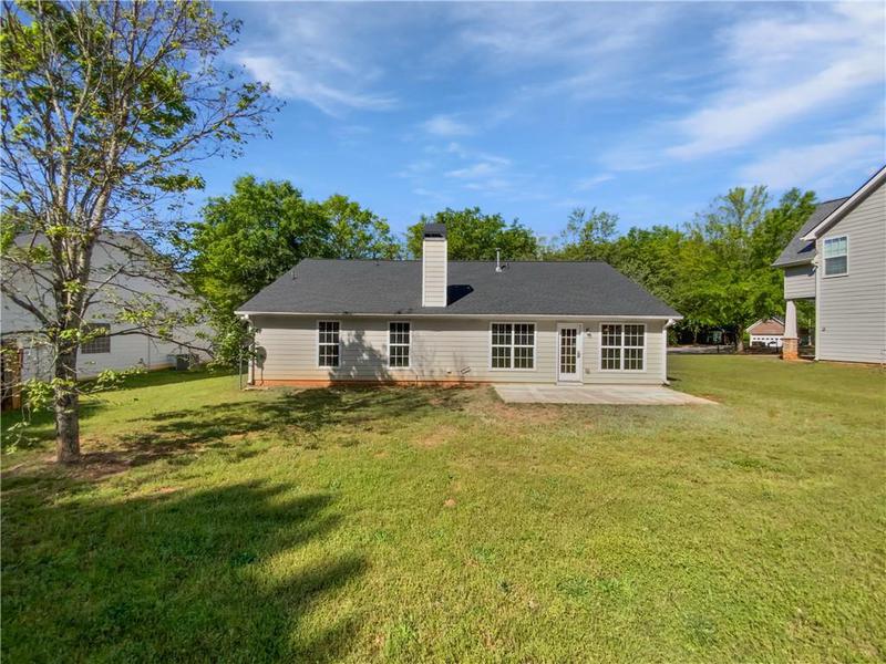 Image for property 424 Eglington Trail, Locust Grove, GA 30248
