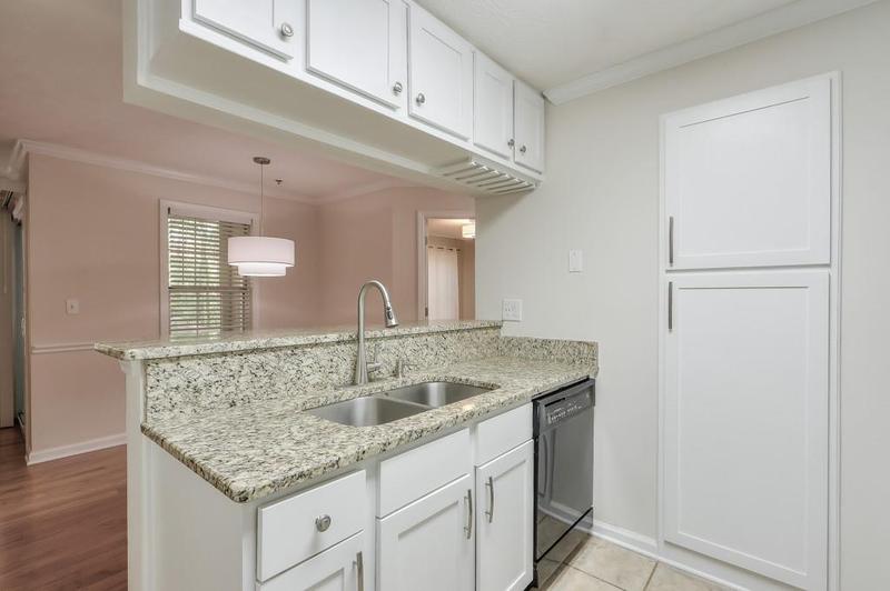 Image for property 2120 River Heights Walk, Marietta, GA 30067