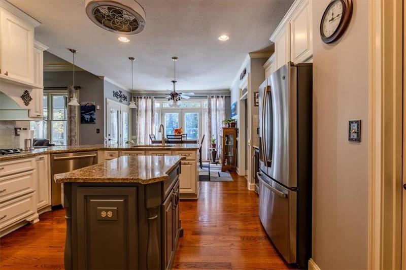 Image for property 1 Oakmont Drive, Rome, GA 30161