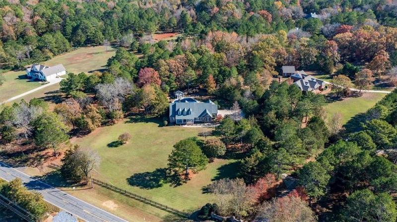 Image for property 1 Oakmont Drive, Rome, GA 30161