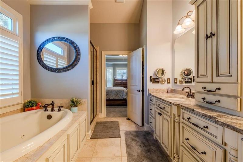 Image for property 1 Oakmont Drive, Rome, GA 30161