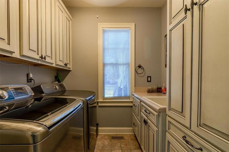 Image for property 1 Oakmont Drive, Rome, GA 30161