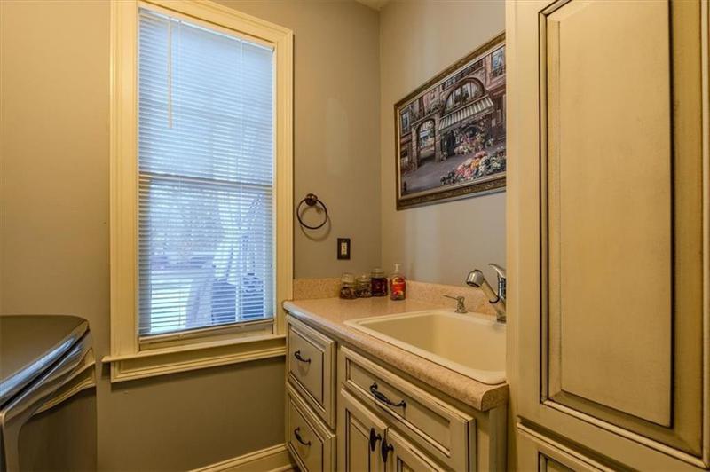Image for property 1 Oakmont Drive, Rome, GA 30161