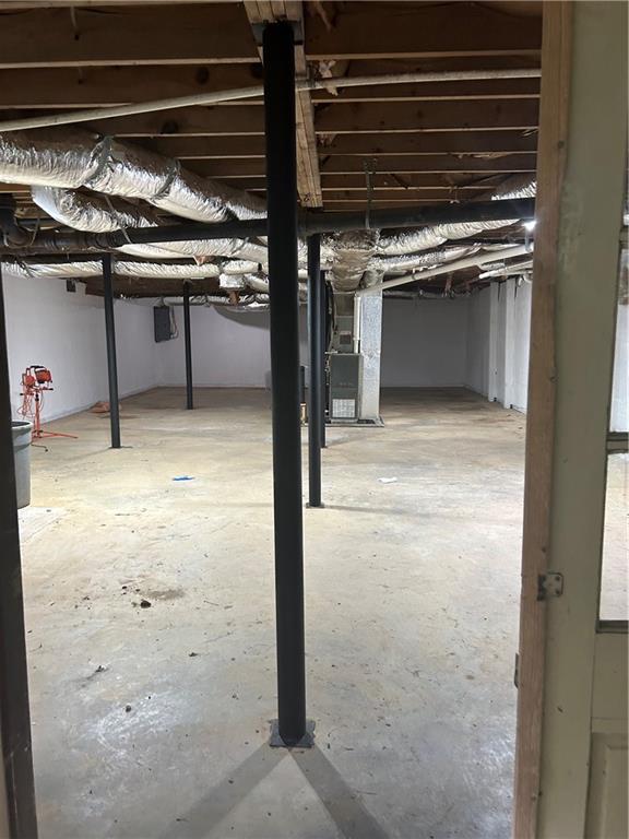 Image for property 618 Old Doss rd, Canton, GA 30115