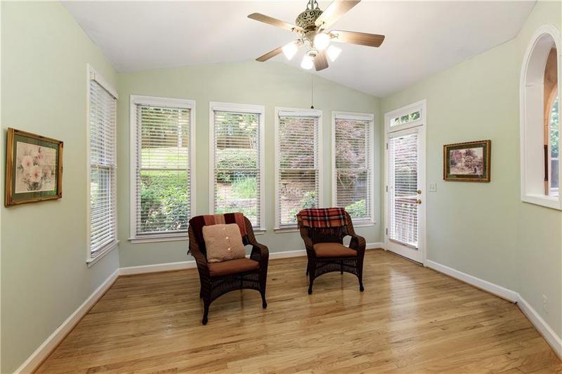 Image for property 935 Brookline Way, Alpharetta, GA 30022