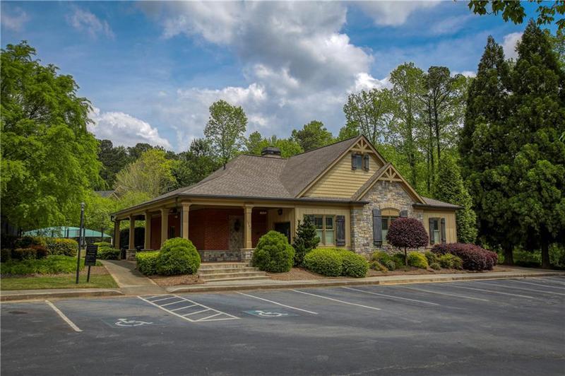 Image for property 935 Brookline Way, Alpharetta, GA 30022
