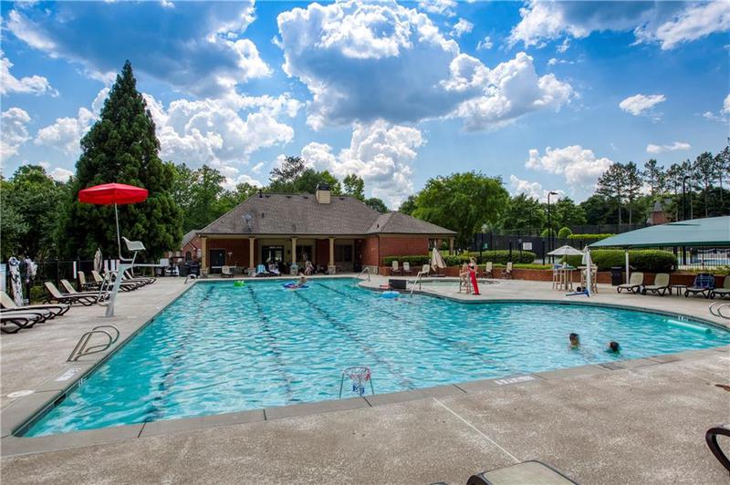 Image for property 935 Brookline Way, Alpharetta, GA 30022