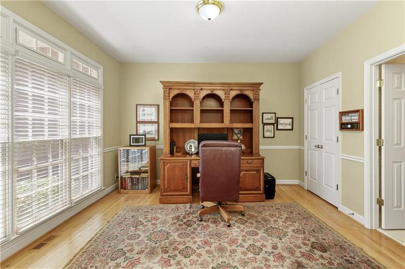 Image for property 935 Brookline Way, Alpharetta, GA 30022