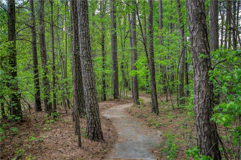 Image for property 935 Brookline Way, Alpharetta, GA 30022