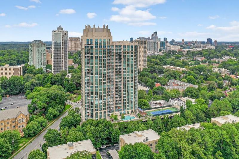 Image for property 2795 Peachtree Road 1801, Atlanta, GA 30305
