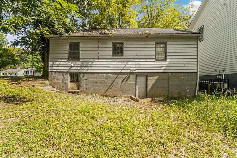 Image for property 1624 Derry Avenue, Atlanta, GA 30310