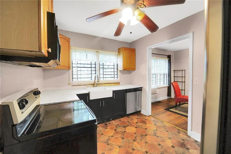 Image for property 1624 Derry Avenue, Atlanta, GA 30310