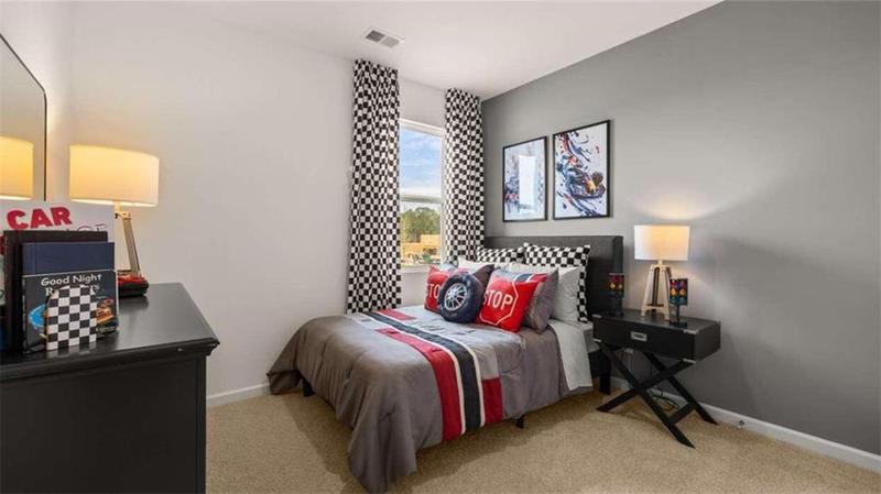 Image for property 130 Oakchase Park Lane, Hampton, GA 30228