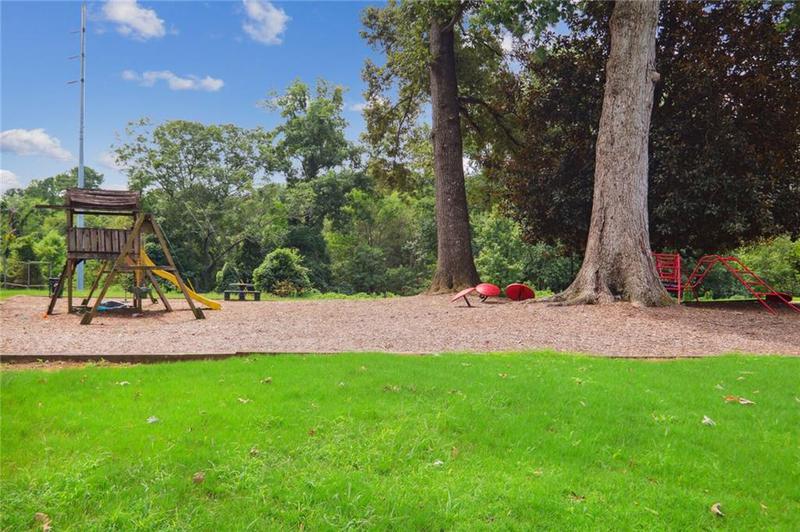 Image for property 3107 Colonial Way F, Atlanta, GA 30341