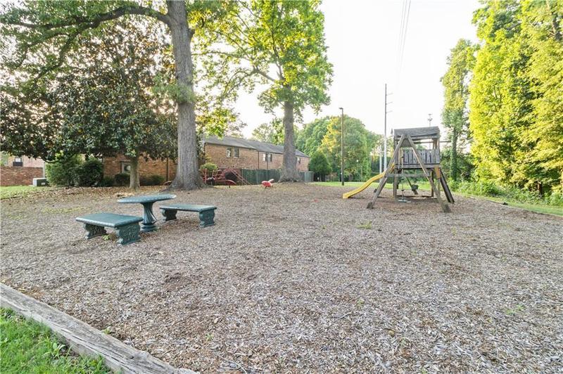 Image for property 3107 Colonial Way F, Atlanta, GA 30341